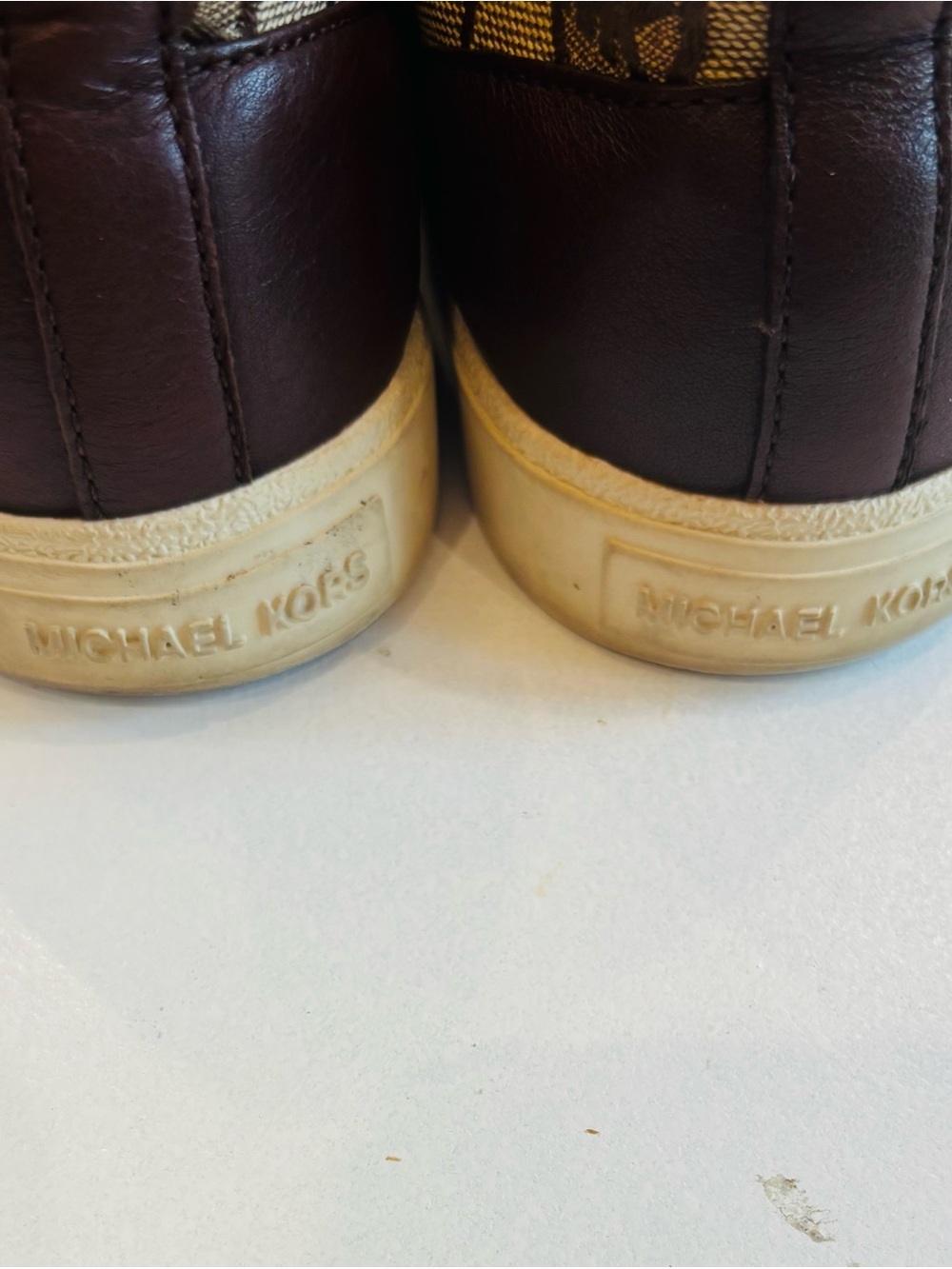 Michael Kors Beige Monogram Canvas Sneakers with Brown Leather Trim size 7.5 - Picture 4 of 7